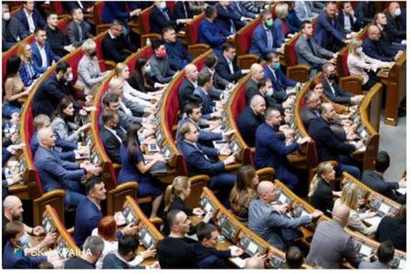 20-yə yaxın deputat Ukraynadan qaçdı – CƏZALANDIRILACAQLAR