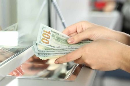 SON DƏQİQƏ: Dollar BAHALAŞDI YENİLƏNİB 
