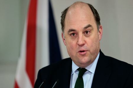 Britaniyanın müdafiə nazirinə Ukraynanın Baş nazirinin adından saxta zəng olub 