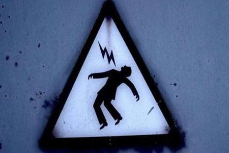 Neftçala sakinini elektrik cərəyanı vuraraq öldürüb 