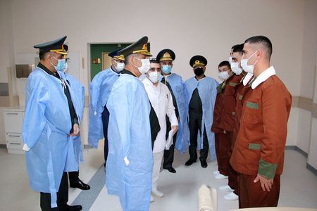 Zakir Həsənov hərbi hospitalda tapşırıqlar verdi - VİDEO