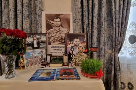 Nazir müavini Anar Kərimov şəhid Vüqar Məmmədovun ailəsini ziyarət edib 
