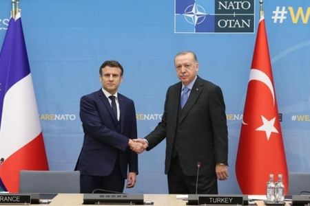 Erməni faşizminə “nəfəs” vermək cəhdi – Makron Ərdoğandan qapalı görüşdə nə istəyib? 