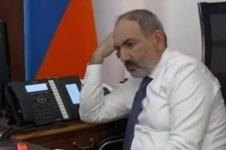 Paşinyan Putini bezdirib -2 gündür əl çəkmir 
