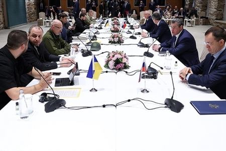 Rusiya Kiyev və Çerniqov səmtində hərbi əməliyyatları azaldır 