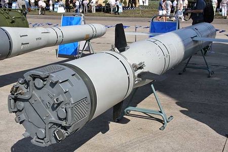 Rusiya “Kalibr”lərlə Odessanı və digər bölgələri bombalamağa çalışır 