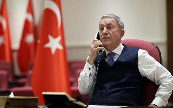 Hulusi Akar Reznikovla “taxıl sazişi”ni müzakirə etdi 
