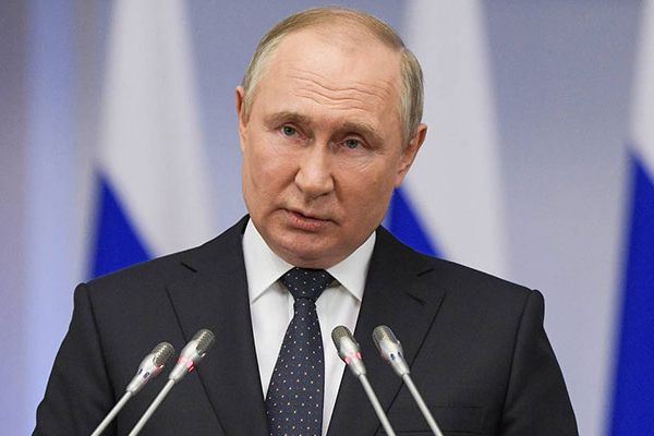 Putin Xersonla bağlı GÖSTƏRİŞ VERDİ