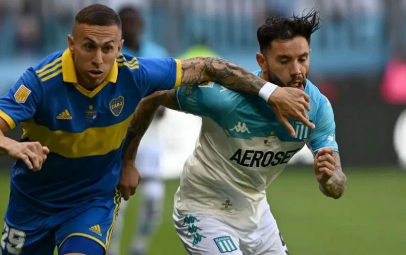 Argentinadakı oyunda 10 futbolçu meydandan qovulub, \"Boka Xuniors\" məğlub elan edilib 