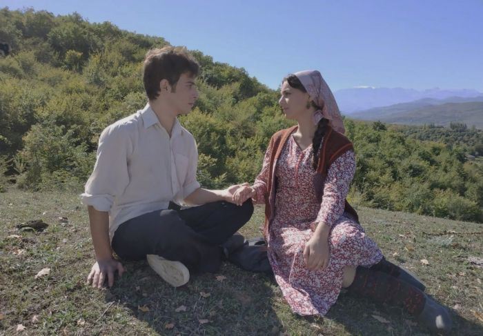 Ömrümə doğmayan “Soyuq Günəş”- Resenziya 
