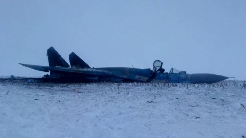 Rusiya Ukraynanın Su-25 təyyarəsini vurdu 