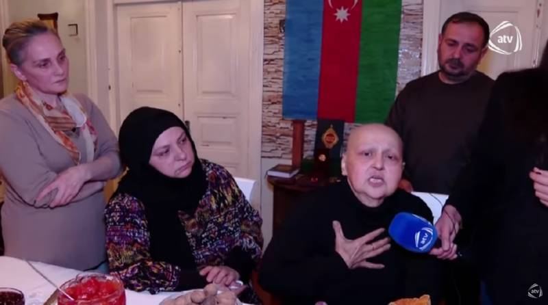 \"Toppuş Bacı\" ailəsi ilə belə vidalaşdı - Ürəkdağlayan VİDEO
