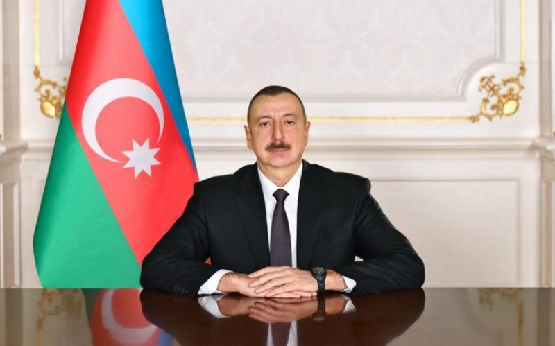 Prezident bu şəxslərə ali xüsusi rütbələr verib - SƏRƏNCAM