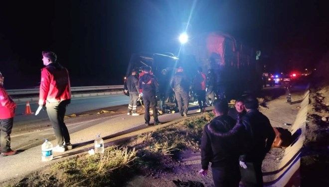 Türkiyədə aktyorlar qəzaya düşdü: ölənlər və yaralananlar var - FOTO/VİDEO