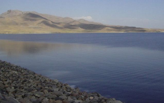 “Urmiya gölünün qurudulması ciddi xəstəliklər yaradacaq” 