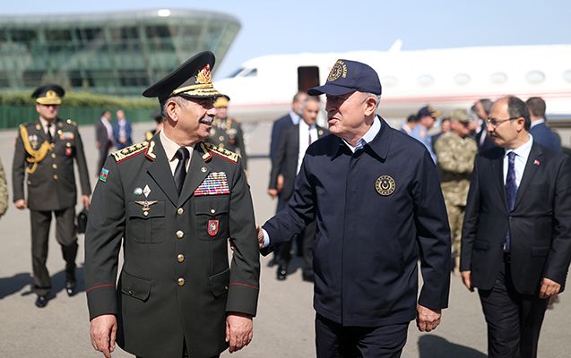 Hulusi Akar Bakıda - Fotolar 
