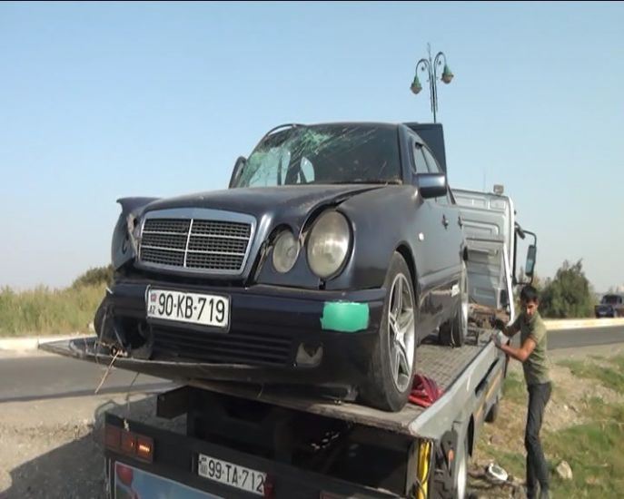 Maşını aşırdı, anası öldü, özü isə...- Dəhşətli qəza