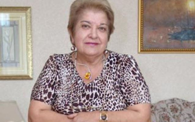 Ruhəngiz Qasımovanın qızı anasının ölüm səbəbini açıqladı 