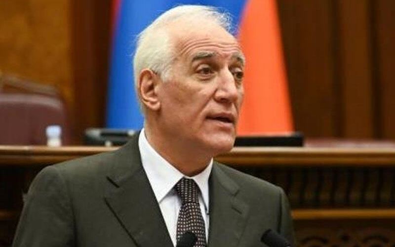 Ermənistan rəhbərliyi əhalisini ağrılı güzəştlərə hazırlayır- Xaçaturyandan ETİRAF