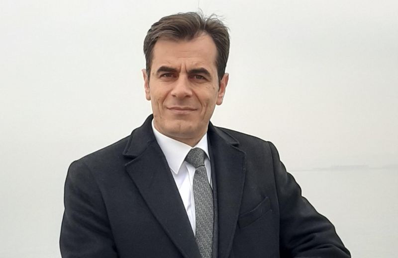 “Partiya”, “media”, “QHT”, “ekspert” çətiri altında gizlənmişlər...\" - Elxan Şükürlü yazır...