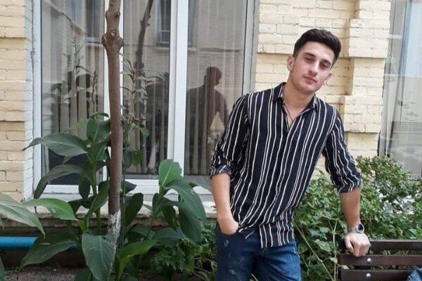 Abşeronda tələbənin müəmmalı intiharı: \"Oyatmağa gedəndə gördüm ki...\"