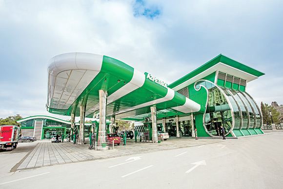 Bakıda maskalı şəxs yanacaq məntəqəsinə basqın etdi 
