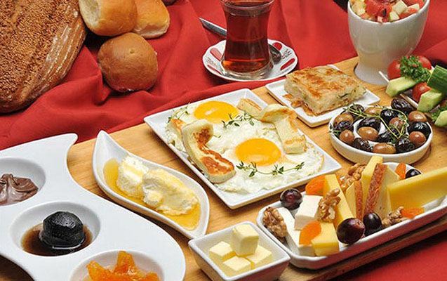 Səhər yeməyindən imtina edənləri gözləyən təhlükə 