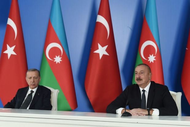 Ərdoğan: “Ümummilli lider Heydər Əliyevin əziz xatirəsini birlikdə yaşatmağa davam edəcəyik” 