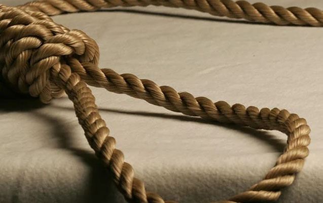 Erməni hərbçi asılmış vəziyyətdə tapıldı 
