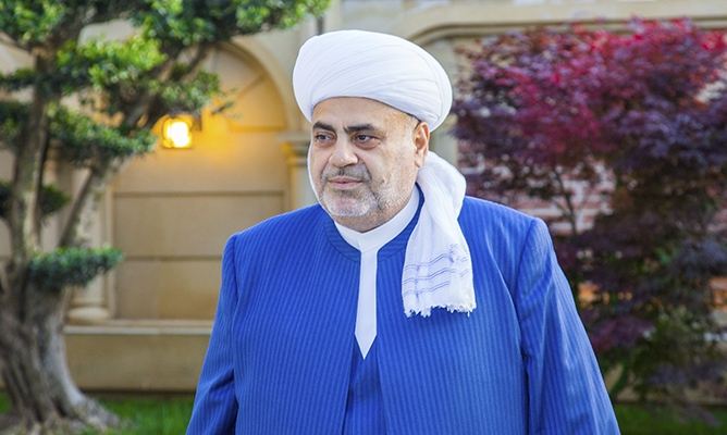 Şeyxdən jurnalistin İranla bağlı sualına anlaşılmaz REAKSİYA
