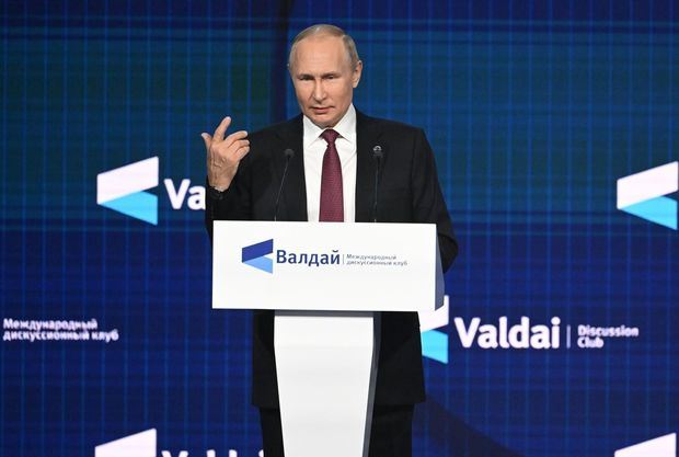 Putin: “Növbəti onillik ən təhlükli və ən mühüm olacaq” 