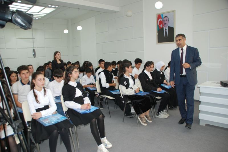 Hacıqabulda tədbir: şagirdlərə doğru peşə seçmək üçün tövsiyələr verilib - FOTOLAR