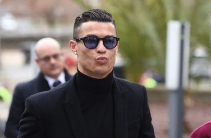 Ronaldo Portuqaliyadakı ən bahalı evi aldı 