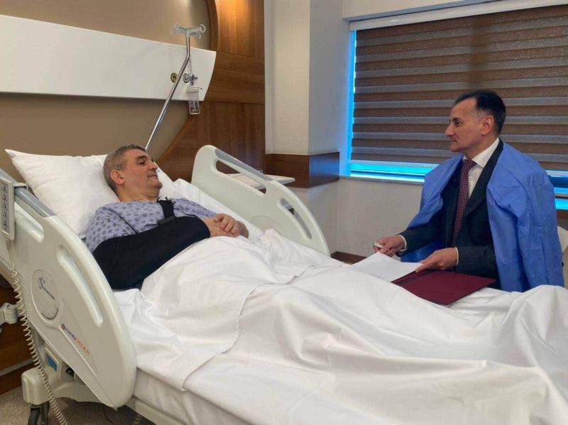Fazil Mustafanın xəstəxanadan FOTOSU yayıldı