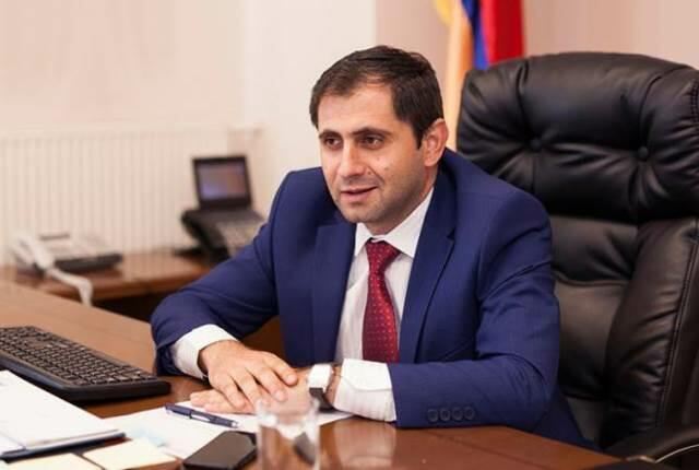 Papikyan Brüsselə getdi 