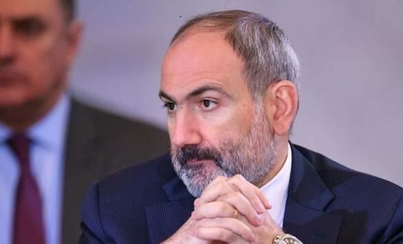 Paşinyan dindirilməyə çağırılır 