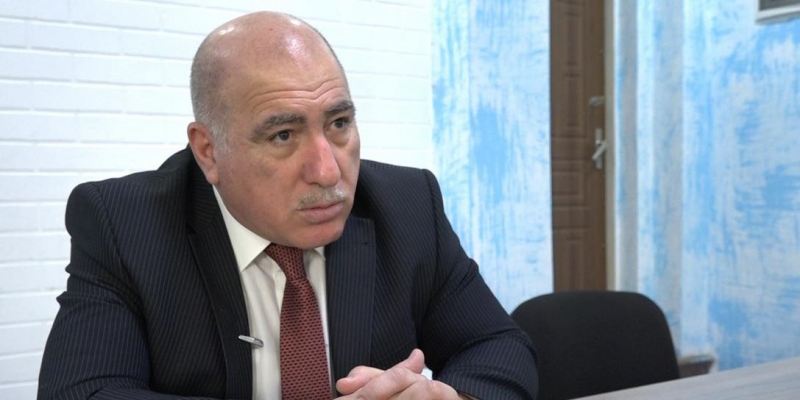 Pənah Hüseyn: \"Vahid Əhmədova qarşı hücumlar sifarişli idi, tamaşa təsiri bağışladı\"