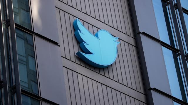 Elon Musk Twitter-də narkotikin vizual reklamlarına icazə verib 