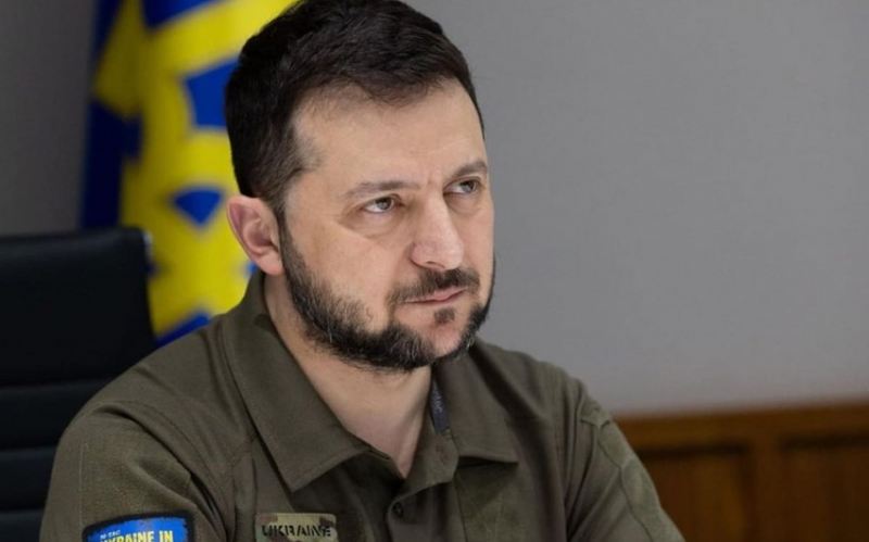 Zelenski: “Uzaqmənzilli silahlara, aviasiyaya və artilleriyaya ehtiyacımız var” 