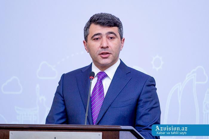 İnam Kərimov məhkəmə sədrlərini topladı 