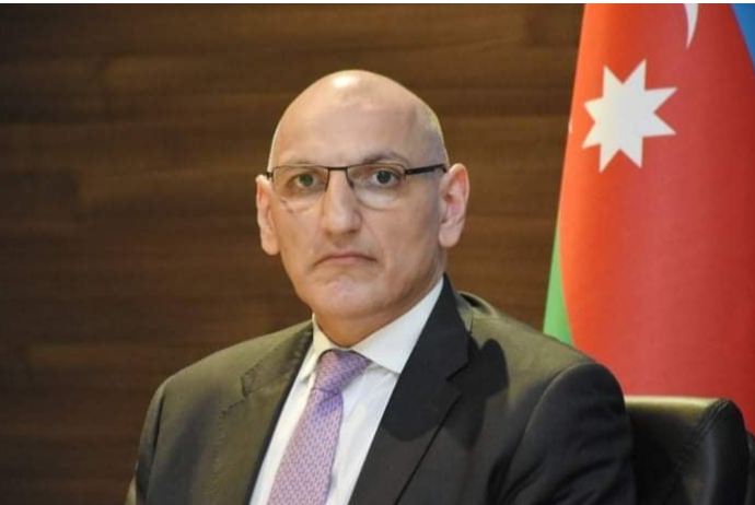 Əmirbəyov Fransa qəzetinə Laçın yolundan danışdı 