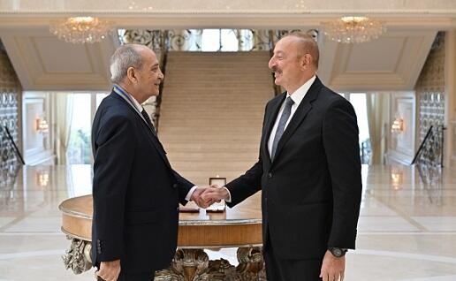 Balayevdən Əliyevə: Əsl Babək sizsiniz! 