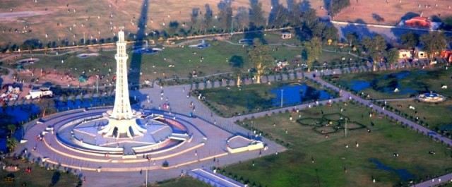 Pakistan İranla bağladığı müqaviləni dayandırdı 