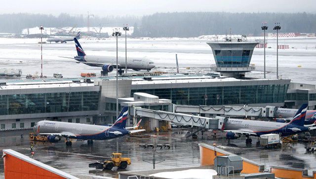 Moskvanın 3 böyük aeroportunda bütün reyslər dayandırıldı 
