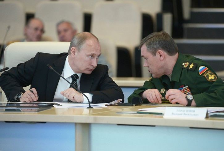 Gerasimov Putinə məruzə etdi 