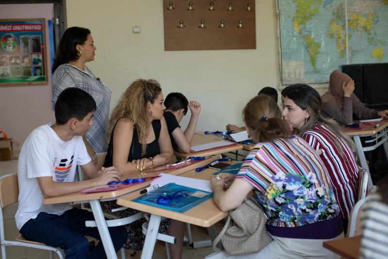 Azad Müəllimlər İctimai Birliyinin bullinq mövzusunda təlimləri başladı 