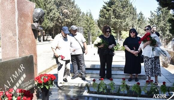 Şahmar Ələkbərovun xatirəsi anıldı 