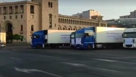 Fransa TIR-ları Laçına doğru yola çıxdı - Video 