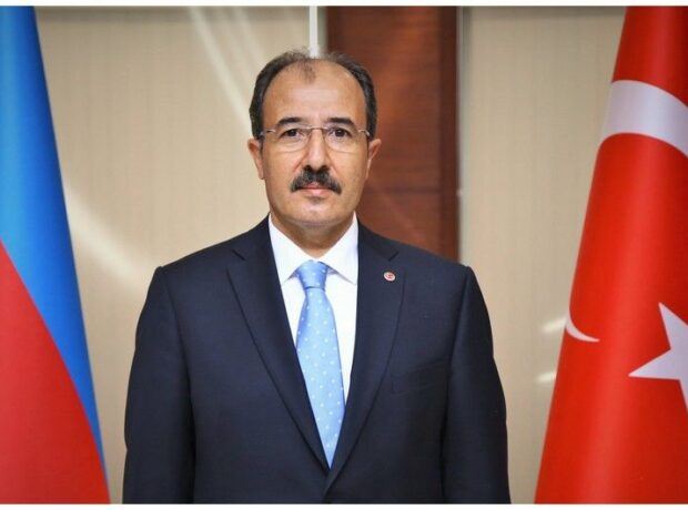 Cahit Bağçı Azərbaycanı Dövlət Suverenliyi Günü ilə bağlı təbrik etdi 
