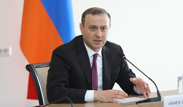Qriqoryan ABŞ rəsmisi ilə hərbi əməkdaşlığı müzakirə etdi 